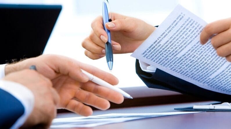 Definition of Leasor & the Key Role in Lease Agreements