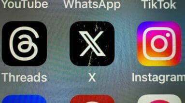 Threads widens the gap with X, with triple the daily downloads on iOS