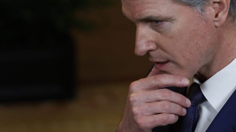 Gavin Newsom and Panera exemption to California minimum wage law