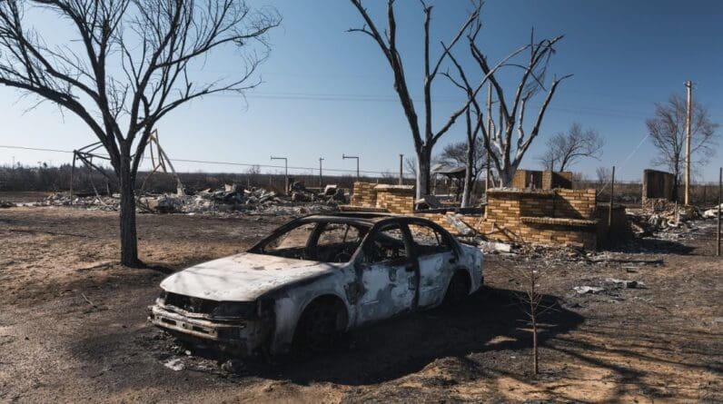 Texas fires follow Warren Buffett's warning on utilities
