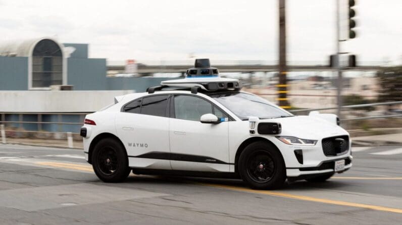 Waymo approved to expand robotaxi service in California